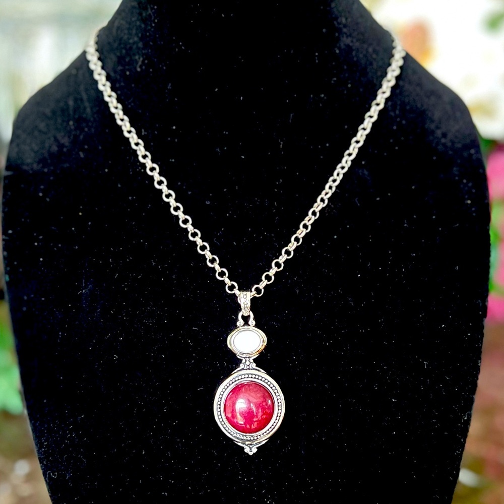 Lia Sophia “Lisa” Slide w/ Red Jasper and Mother of Pearl on 27 in Necklace